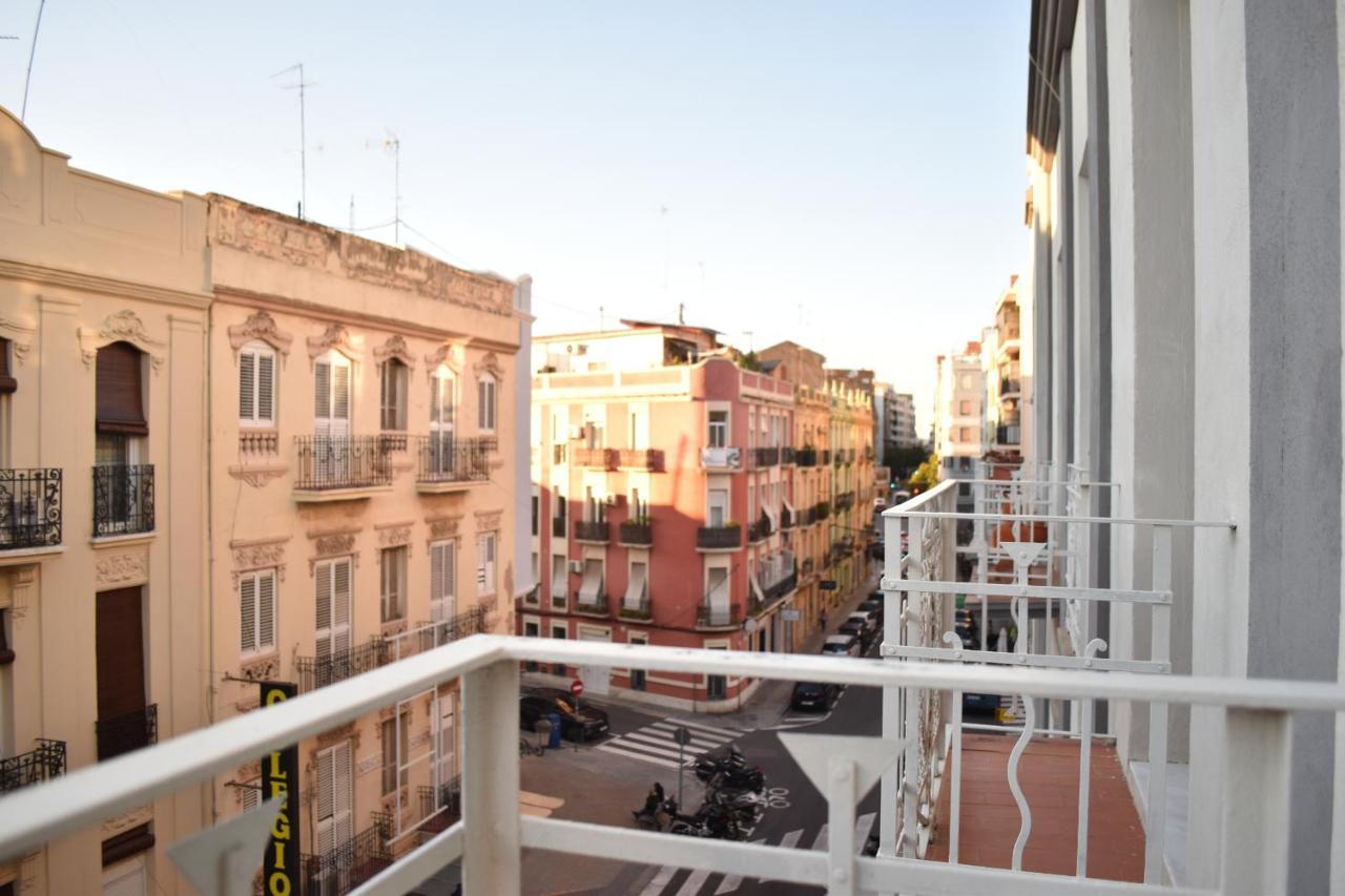 Gran Apartamento Cerca De Ruzafa Valência Exterior foto